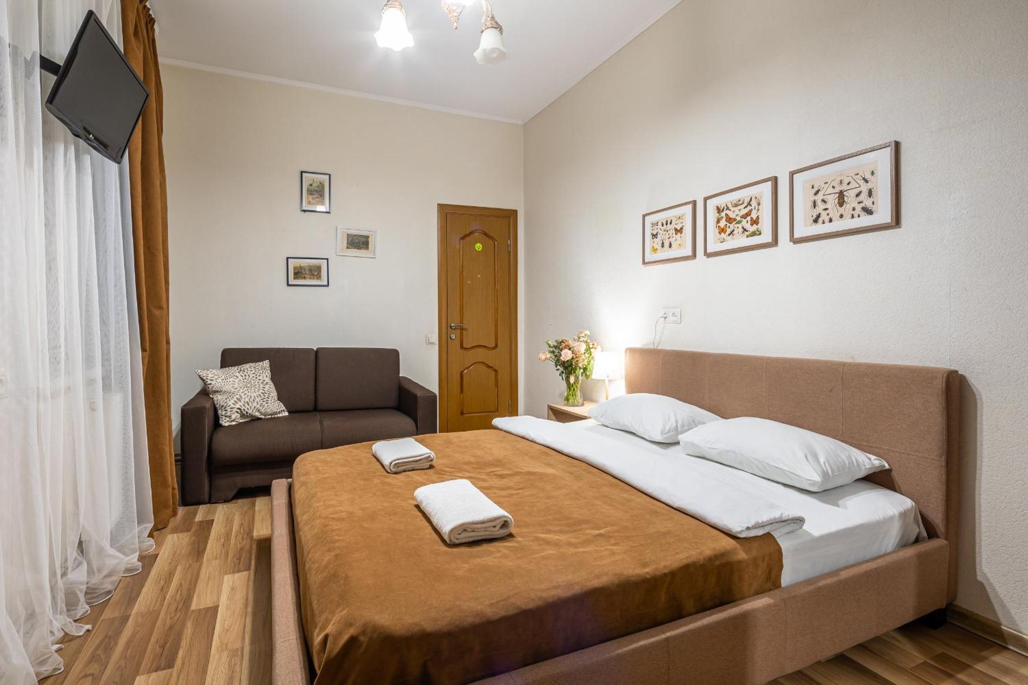Apartment On Virmens'Ka Street ลวีฟ ภายนอก รูปภาพ